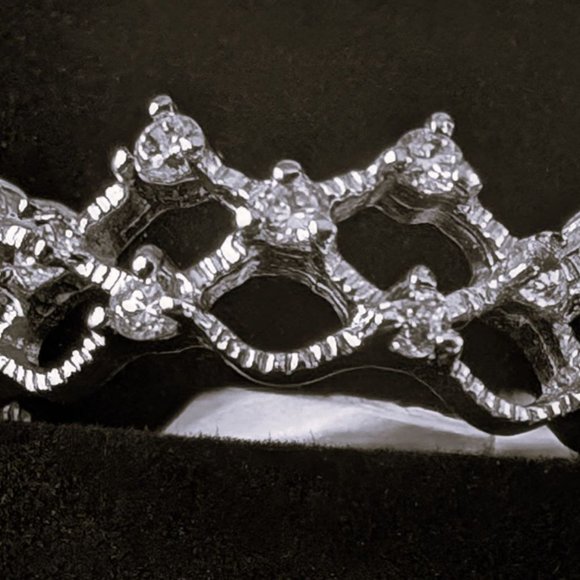 Fancy Ladies Fashion Band / Solid .925 Sterling Silver - Picture 2 of 4